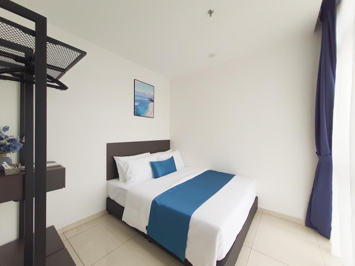 Ramada Suites By Wyndham The Straits Τζόχορ Μπάχρου Εξωτερικό φωτογραφία